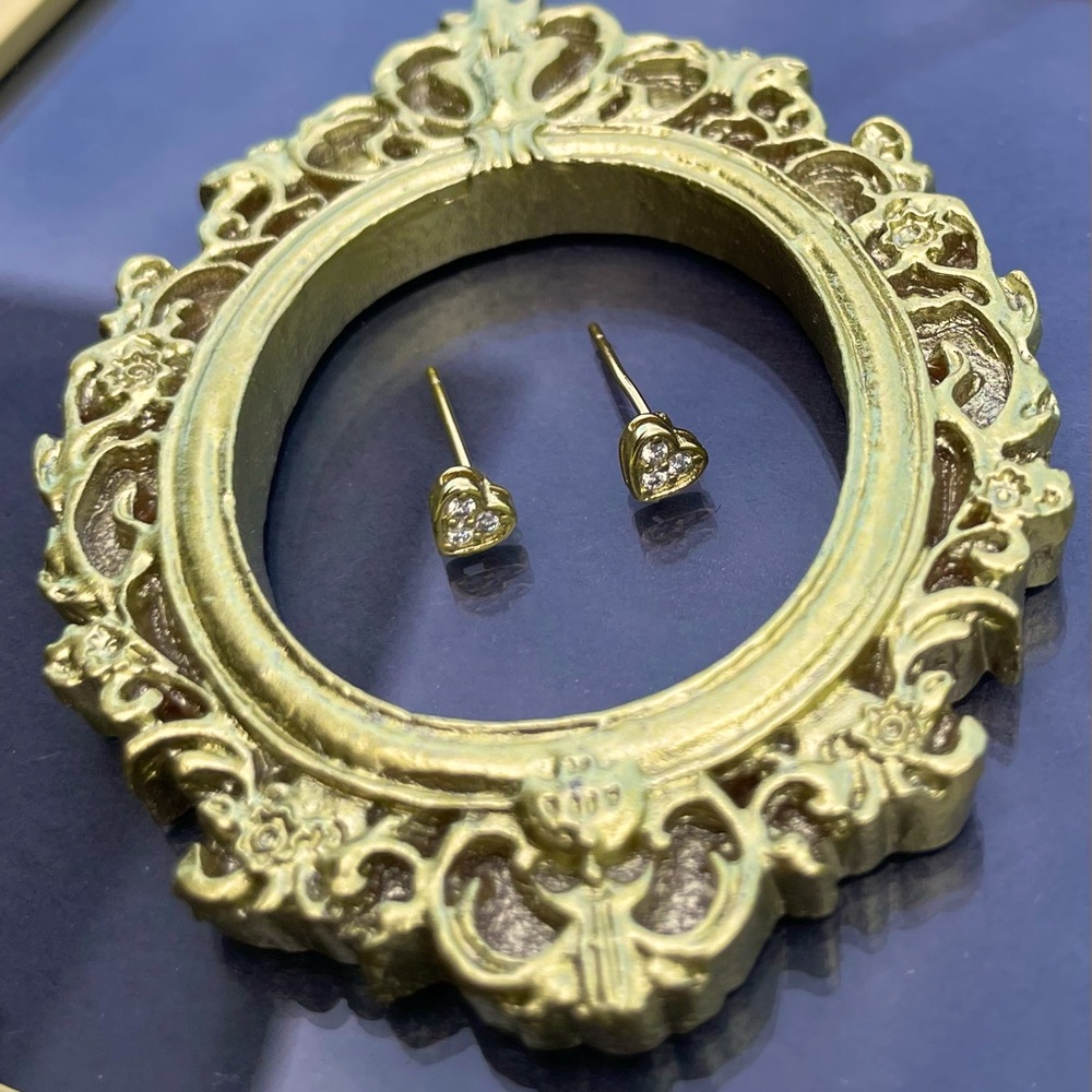 Gold heart shaped earrings